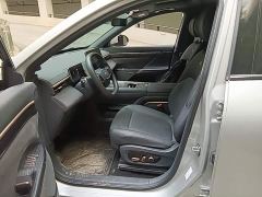 Dongfeng eπ008 636Max Pure Electric 6-Seater - photo 14