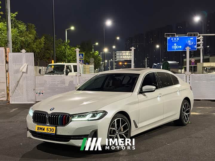 BMW 5 Series Facelift 530Li Luxury Edition Premium Package