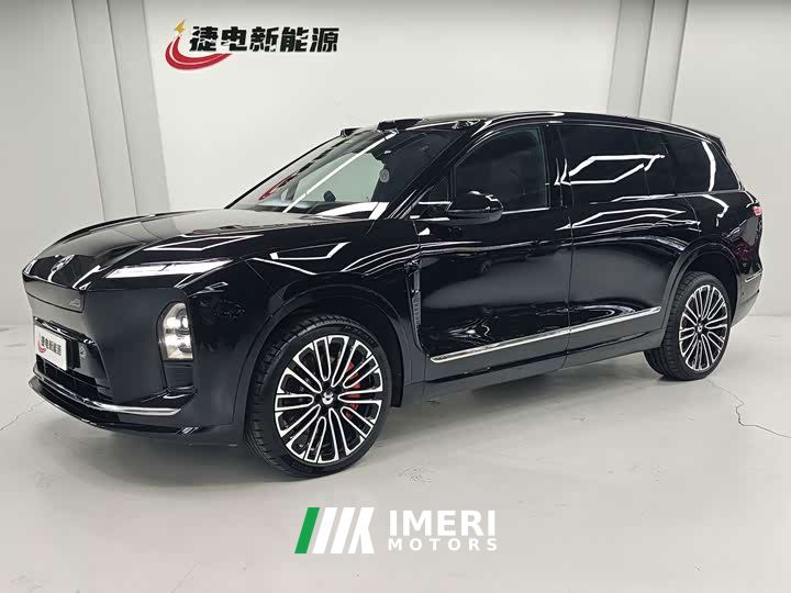 NIO ES8 Six-Seat Executive Signature Edition
