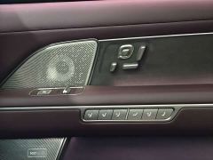 NIO ES8 Six-Seat Executive Signature Edition - ფოტო 14