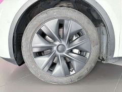Tesla Model Y Rear-Wheel Drive - ფოტო 10