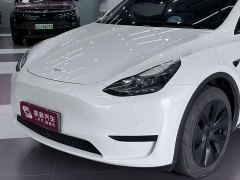 Tesla Model Y Rear-Wheel Drive - ფოტო 2