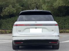 NIO ES8 Six-Seat Executive Signature Edition - ფოტო 19