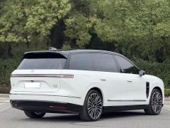 NIO ES8 Six-Seat Executive Signature Edition - ფოტო 20