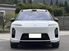 NIO ES8 Six-Seat Executive Signature Edition - ფოტო 5
