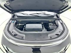 Li Auto L8 Pro - ფოტო 16