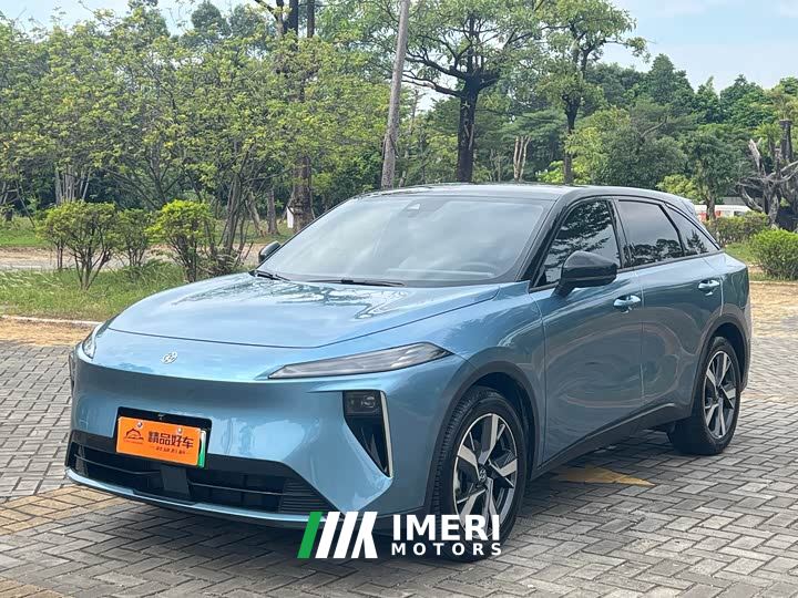 Nissan Venucia V DD-i Killer Whale 150km Joy Edition