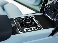 Rolls-Royce Cullinan Black Badge - photo 10