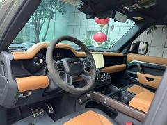 Land Rover Defender 110 P400 X - ფოტო 11