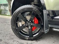 Land Rover Defender 110 P400 X - ფოტო 14
