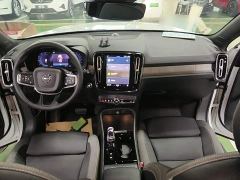 Volvo XC40 B3 Smart Remote Luxury Edition - photo 9