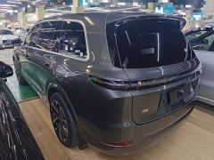 Li Auto L9 Pro - ფოტო 4
