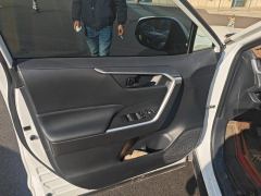 Toyota Wildlander 2.0L 2WD Leading Edition - ფოტო 12