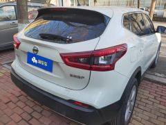 Nissan Qashqai 2.0L Smart Edition - ფოტო 2