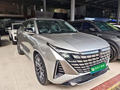Changan UNI-Z 1.5T Premium Edition - ფოტო 3