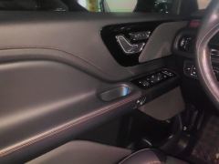 Lincoln Flying Spur 3.0T AWD Edition - photo 12