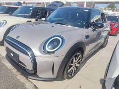 MINI Facelift 1.5T COOPER Artist Five-Door - ფოტო 1