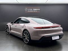 Porsche Taycan - photo 4