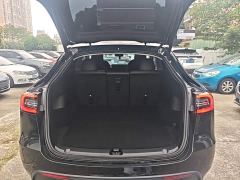 Tesla Model Y Facelift Rear-Wheel Drive - photo 18