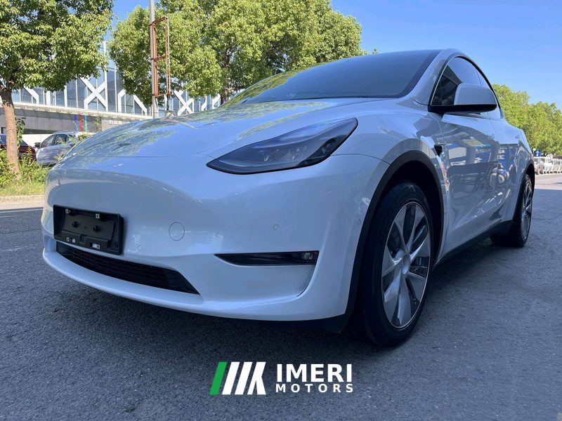 Tesla Model Y 660km Long Range AWD - car from China