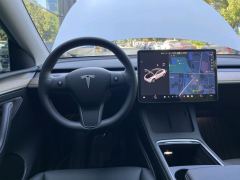 Tesla Model Y 660km Long Range AWD - photo 14
