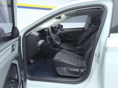 Volkswagen Jetta 300TSI Edition - ფოტო 14