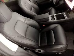 Tesla Model Y Rear-Wheel Drive - photo 18