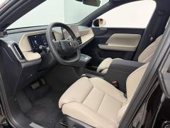 Volvo XC70 Plug-in Hybrid AWD Extended Range Plus - ფოტო 8