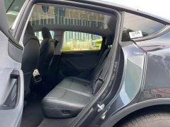 Tesla Model Y Rear-Wheel Drive - ფოტო 14