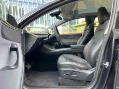 Tesla Model Y Rear-Wheel Drive - ფოტო 6