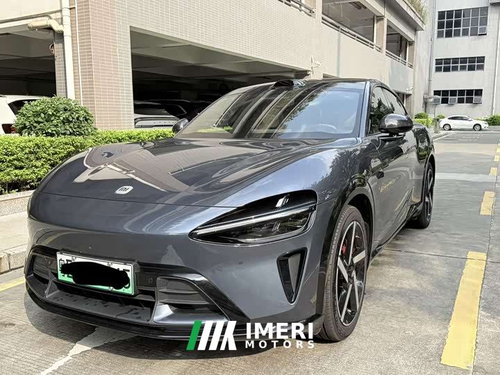 Xiaomi YU7 Four-Wheel Drive Max Edition - car from China