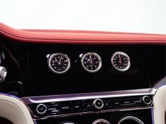 Bentley Continental 4.0T GT V8 - ფოტო 17
