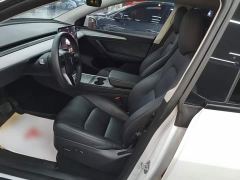 Tesla Model Y Long Range All-Wheel Drive - фото 14