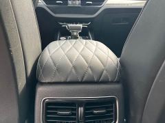 FAW Red Flag HS5 2.0T Smart Connected Premium Edition - ფოტო 14