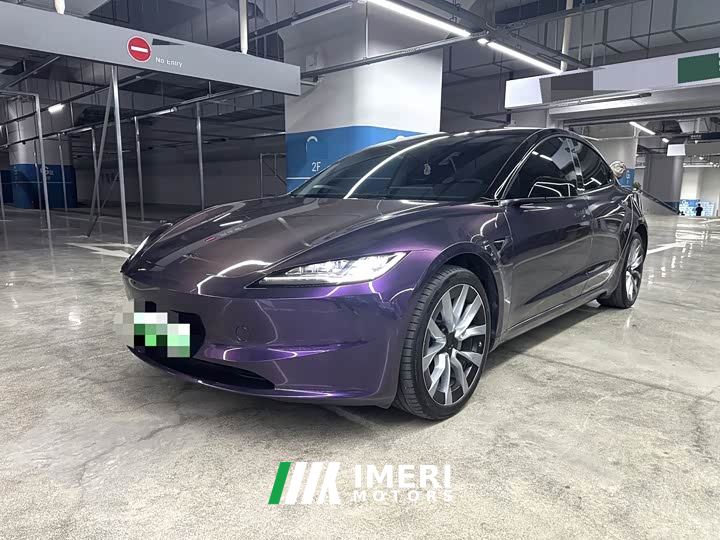 Tesla Model 3 Rear-Wheel Drive