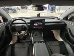 Tesla Model 3 Rear-Wheel Drive - ფოტო 2