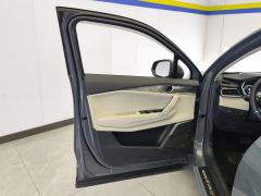 Lynk & Co 06 EM-P PHEV 84KM Range Pro - фото 12
