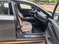 Changan UNI-V 1.5T Premium Edition - ფოტო 9