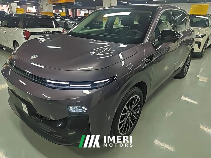 Leapmotor B10 510 Pleasure Edition - ავტომობილი ჩინეთიდან