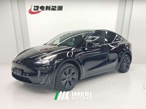 2024 Tesla Model Y Rear-Wheel Drive