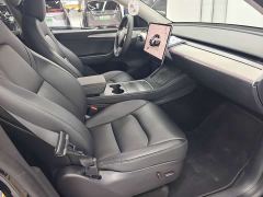 Tesla Model Y Rear-Wheel Drive - ფოტო 10