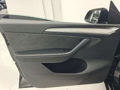 Tesla Model Y Rear-Wheel Drive - ფოტო 13