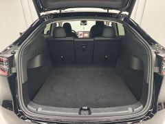 Tesla Model Y Rear-Wheel Drive - ფოტო 15