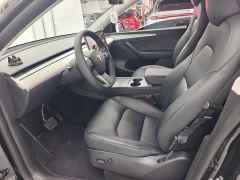 Tesla Model Y Rear-Wheel Drive - ფოტო 16