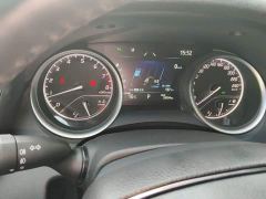 Toyota Camry 2.0G Luxury - ფოტო 12