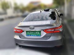 Toyota Camry 2.0G Luxury - ფოტო 5