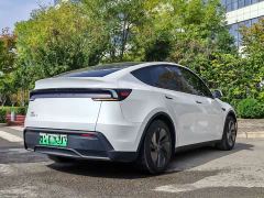 Tesla Model Y Rear-Wheel Drive - фото 7
