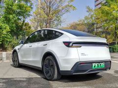 Tesla Model Y Rear-Wheel Drive - фото 9