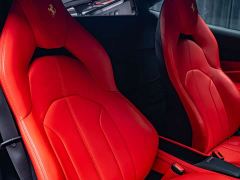 Ferrari F8 Tributo 3.9T V8 - ფოტო 16