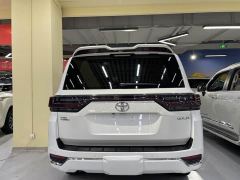 Toyota Land Cruiser (Imported) 3.5T Automatic - ფოტო 14